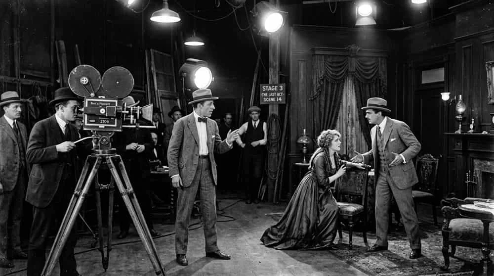 Breve historia del cine: De las sombras al universo digital